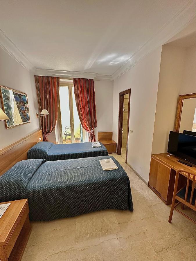 Hotel Principe Di Piemonte Рим Экстерьер фото