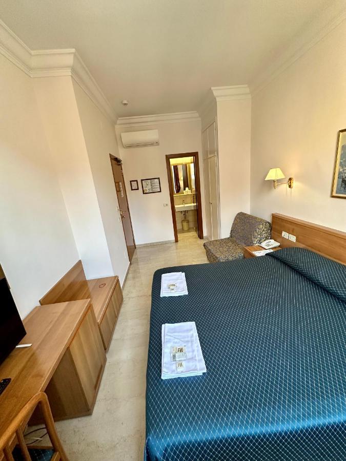 Hotel Principe Di Piemonte Рим Экстерьер фото