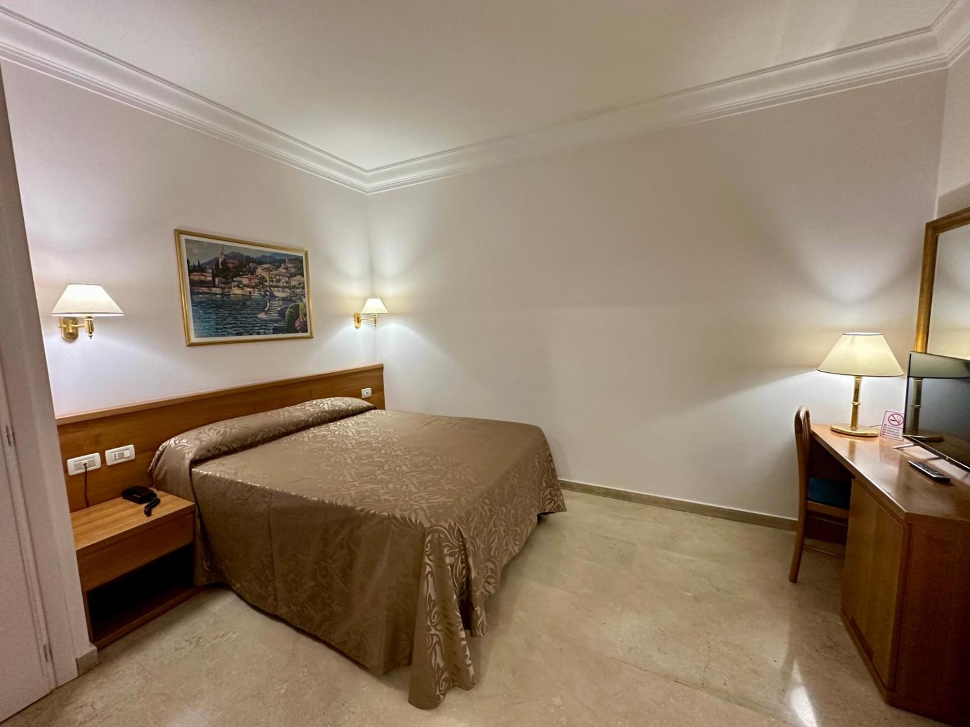Hotel Principe Di Piemonte Рим Экстерьер фото
