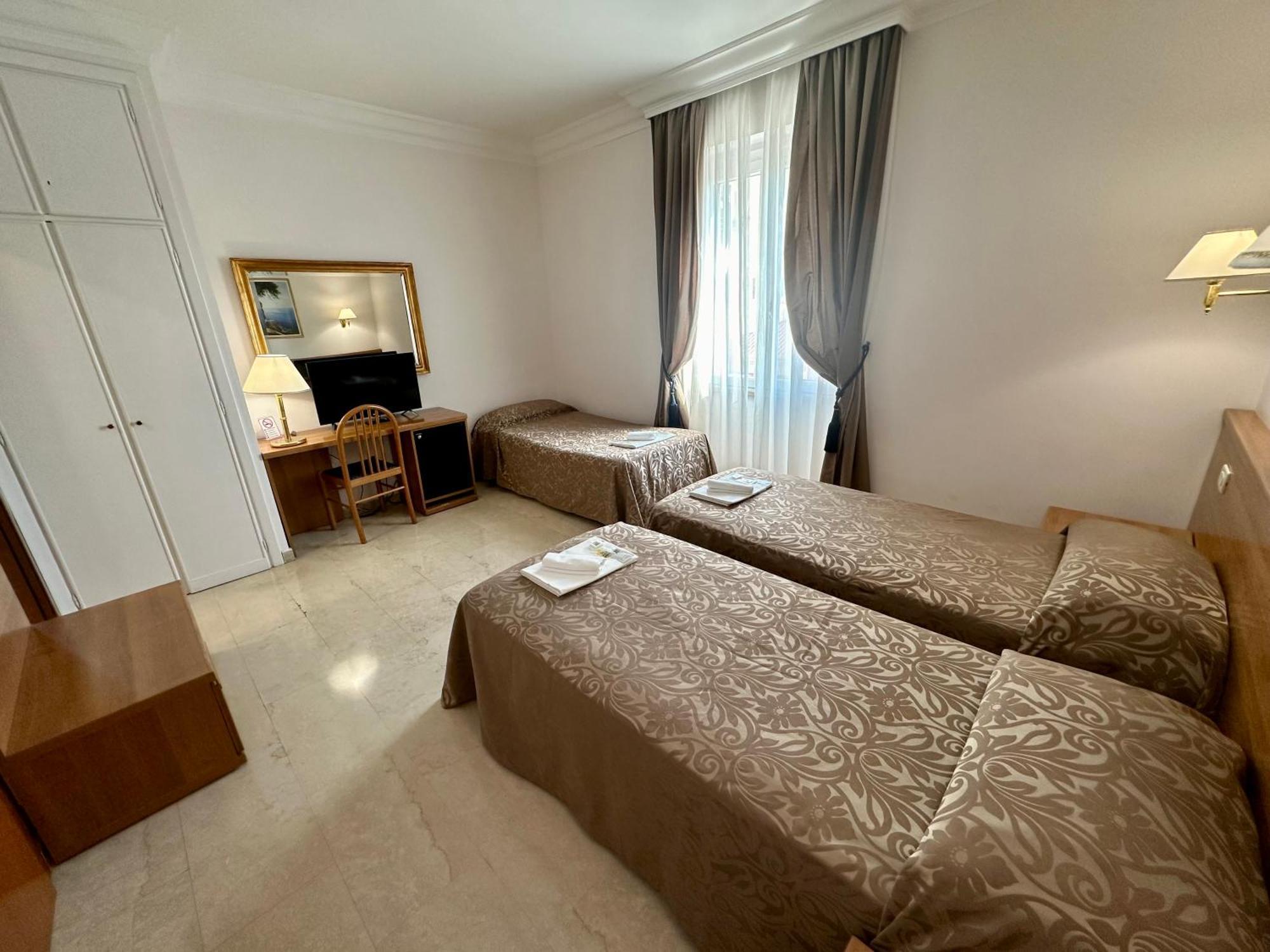 Hotel Principe Di Piemonte Рим Экстерьер фото