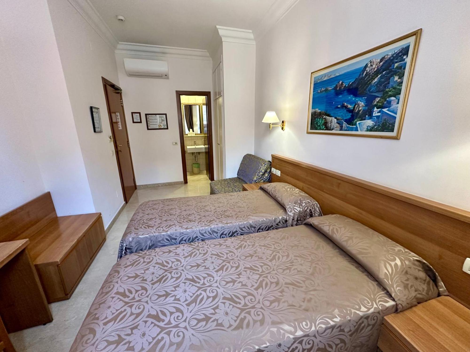Hotel Principe Di Piemonte Рим Экстерьер фото