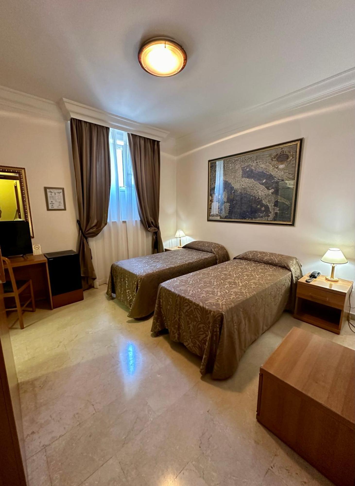 Hotel Principe Di Piemonte Рим Экстерьер фото
