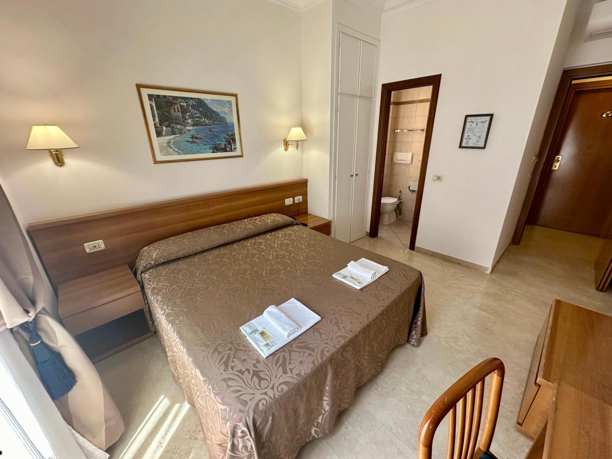 Hotel Principe Di Piemonte Рим Экстерьер фото